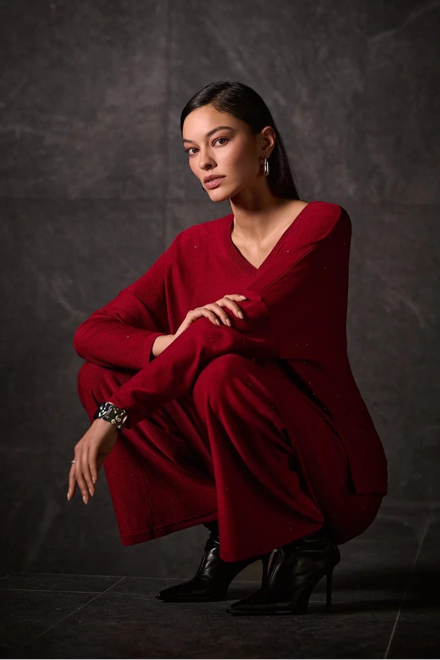 244921F25 V Neck Shimmer Knit Jumper
