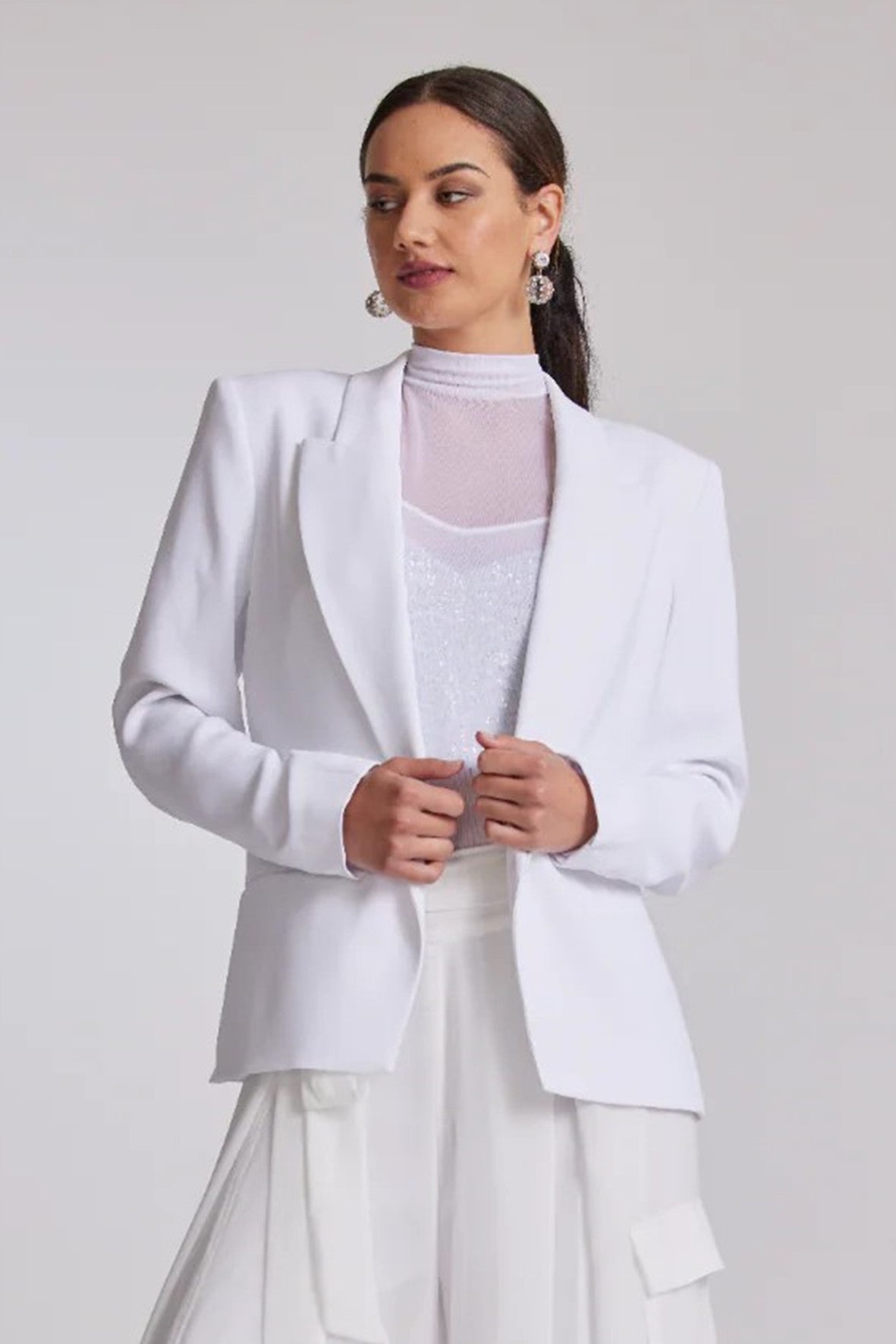 8902 Euro Suiting Tuxedo Blazer