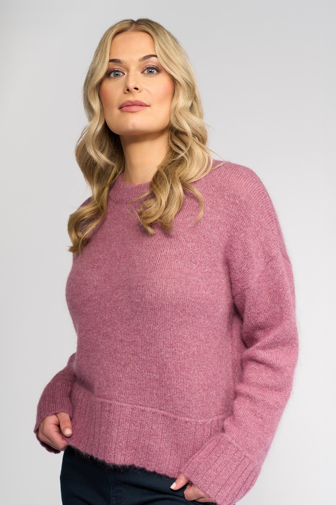 V1089 BERRY Mohair/Wool Relaxed Fit Knit Sweater