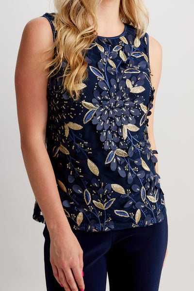 248321 Boat Neck Embroidered Top
