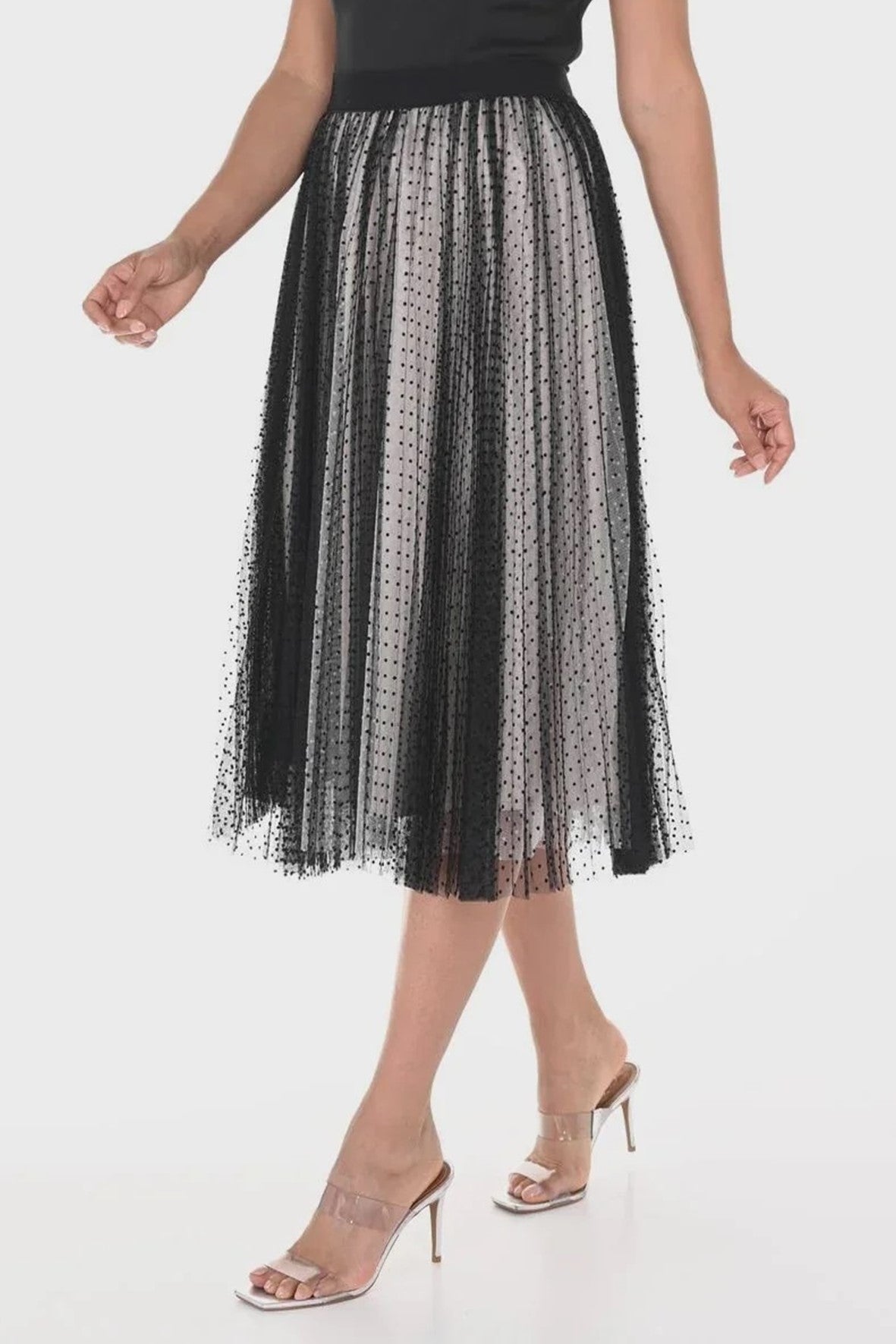 248203U Mesh Overlayer Skirt