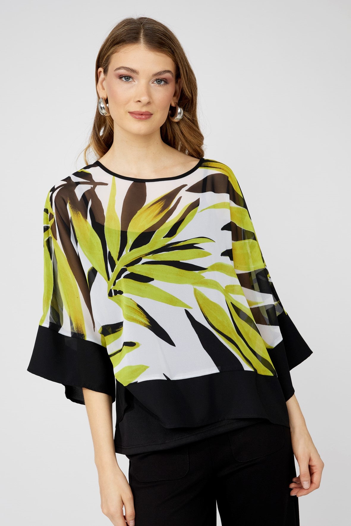 251323  Sheer Kimono Banded Layer Top