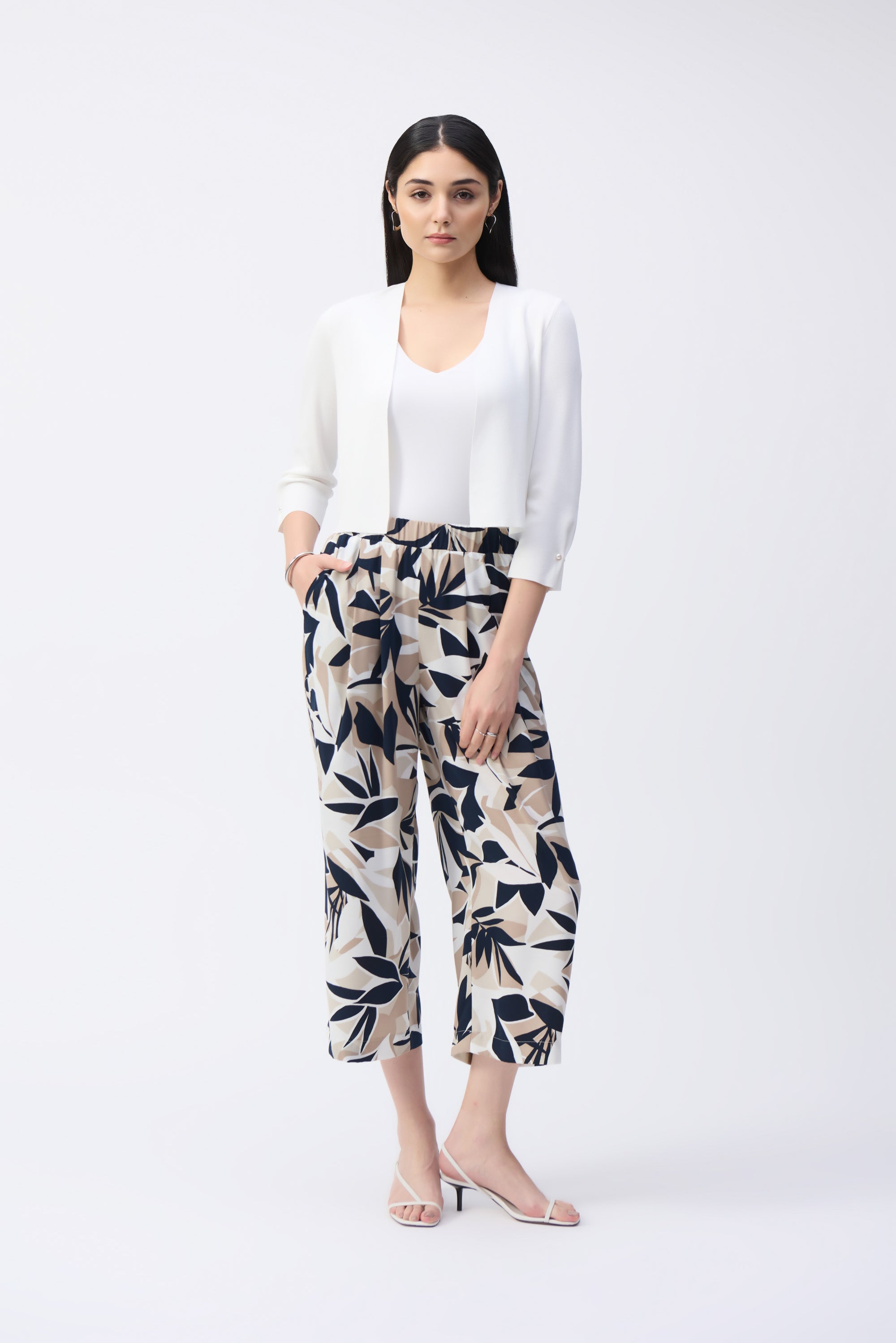 251900 Fine Rib Easy Fit Crop Cardigan