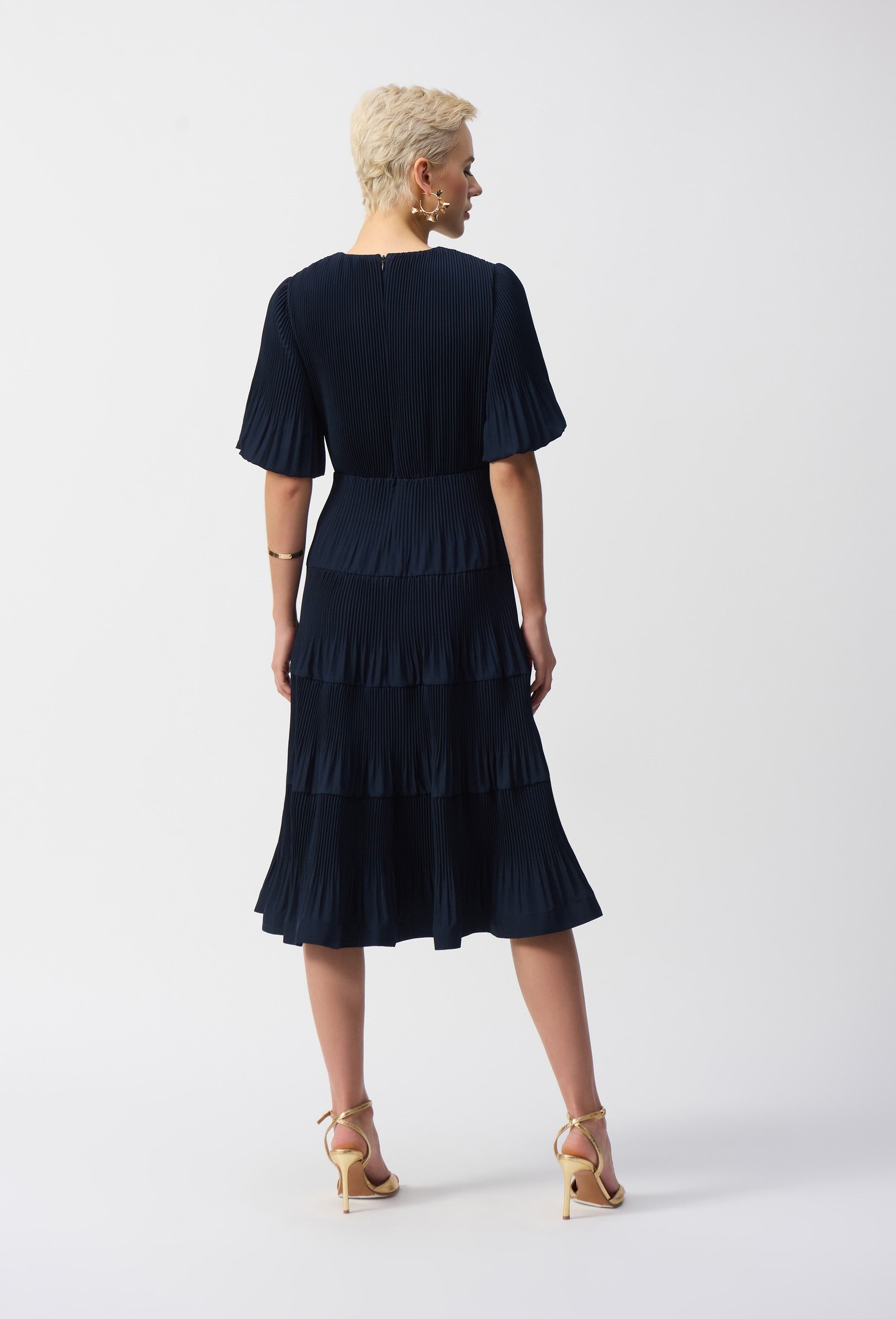 251905 V Neck Pleated Fit & Flare dress - Darling 251905 V Neck Pleated Fit & Flare dress - Darling