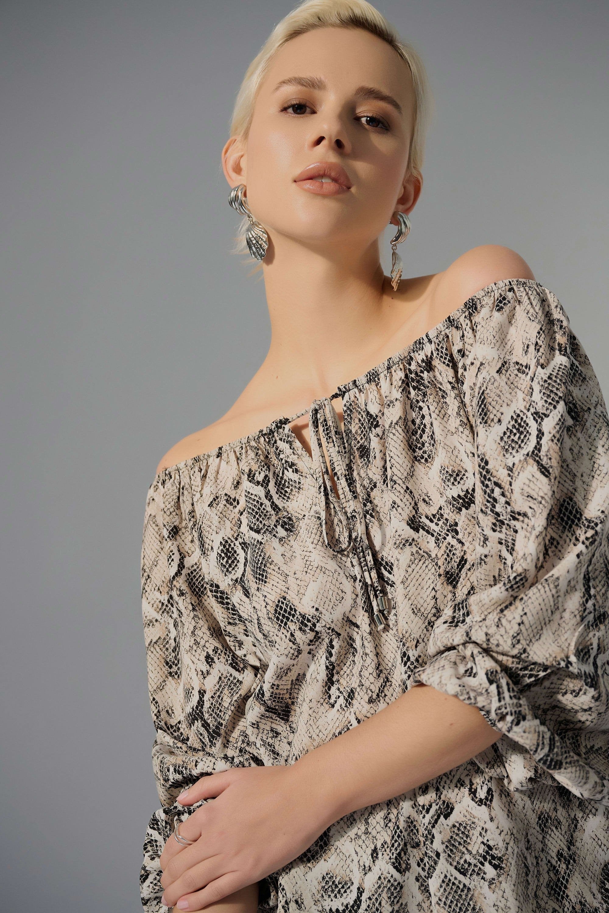 252241 Animal Print Off-Shoulder Blouse