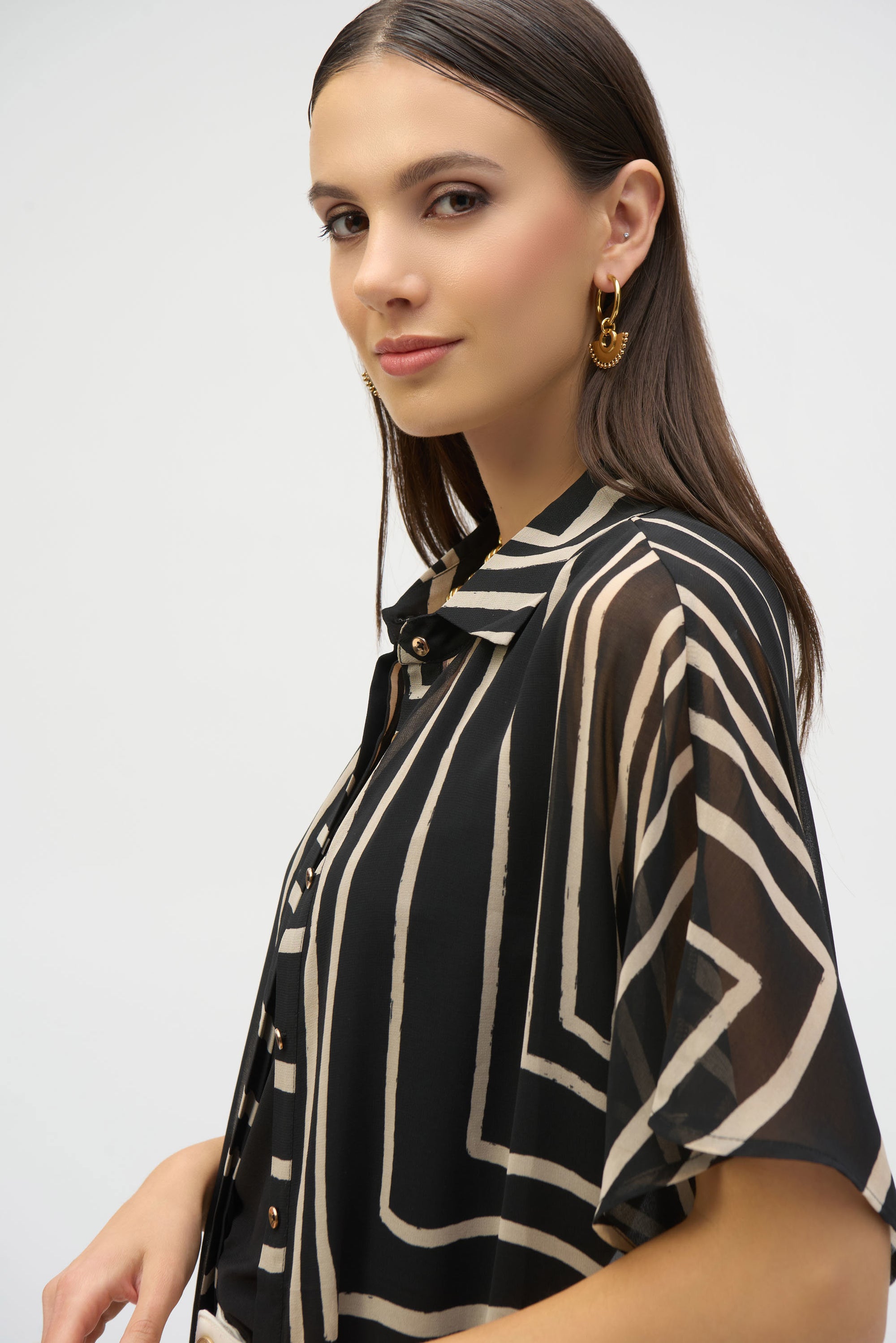 252934 Geometric Print Layering Duster