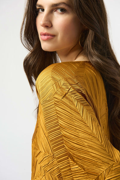 253002 Pleated Satin Boxy Top