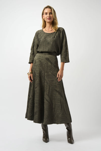 253248 Crush Pleat Flared Skirt