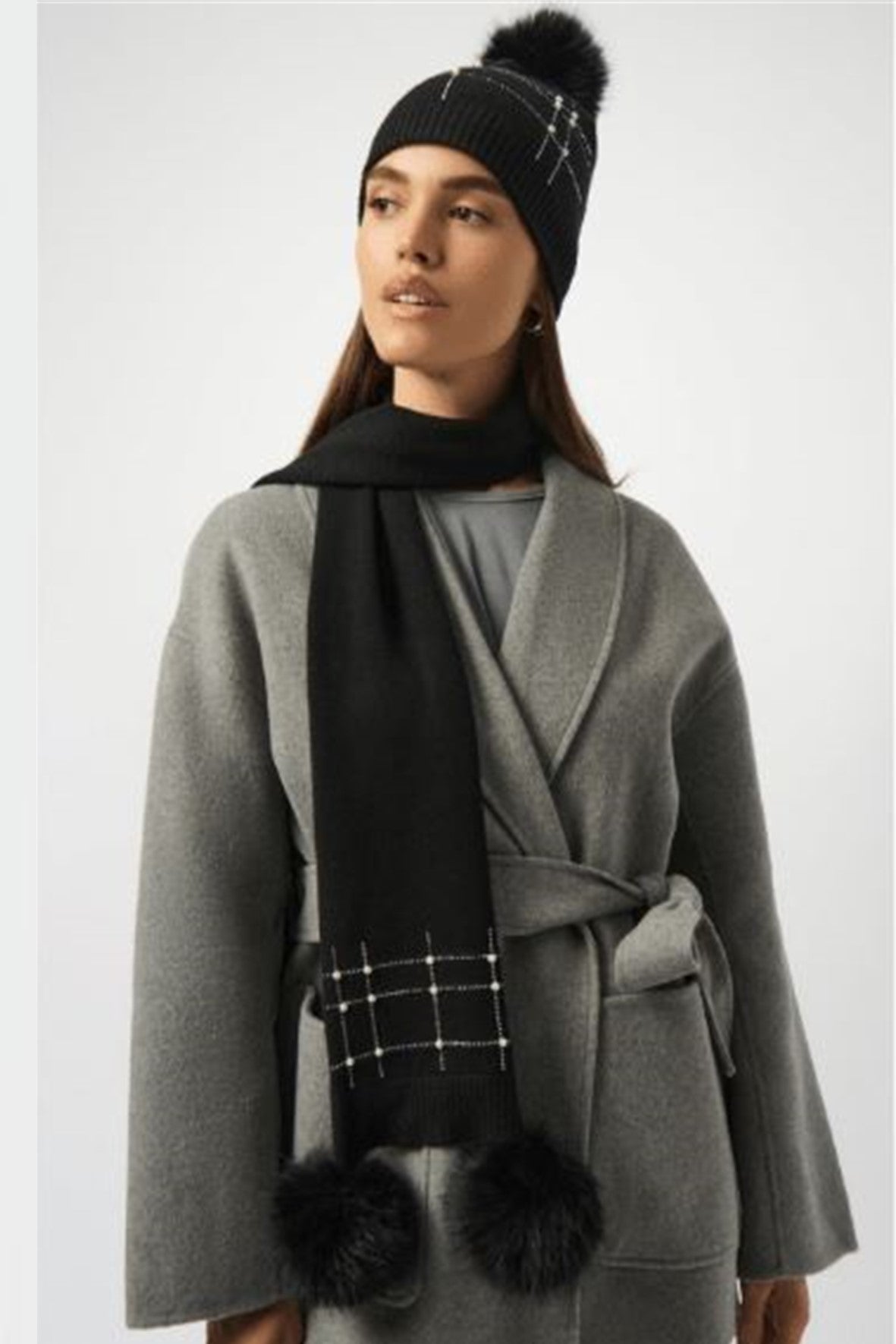 253969B  Black Knitted Faux Fur & Pompom Hat