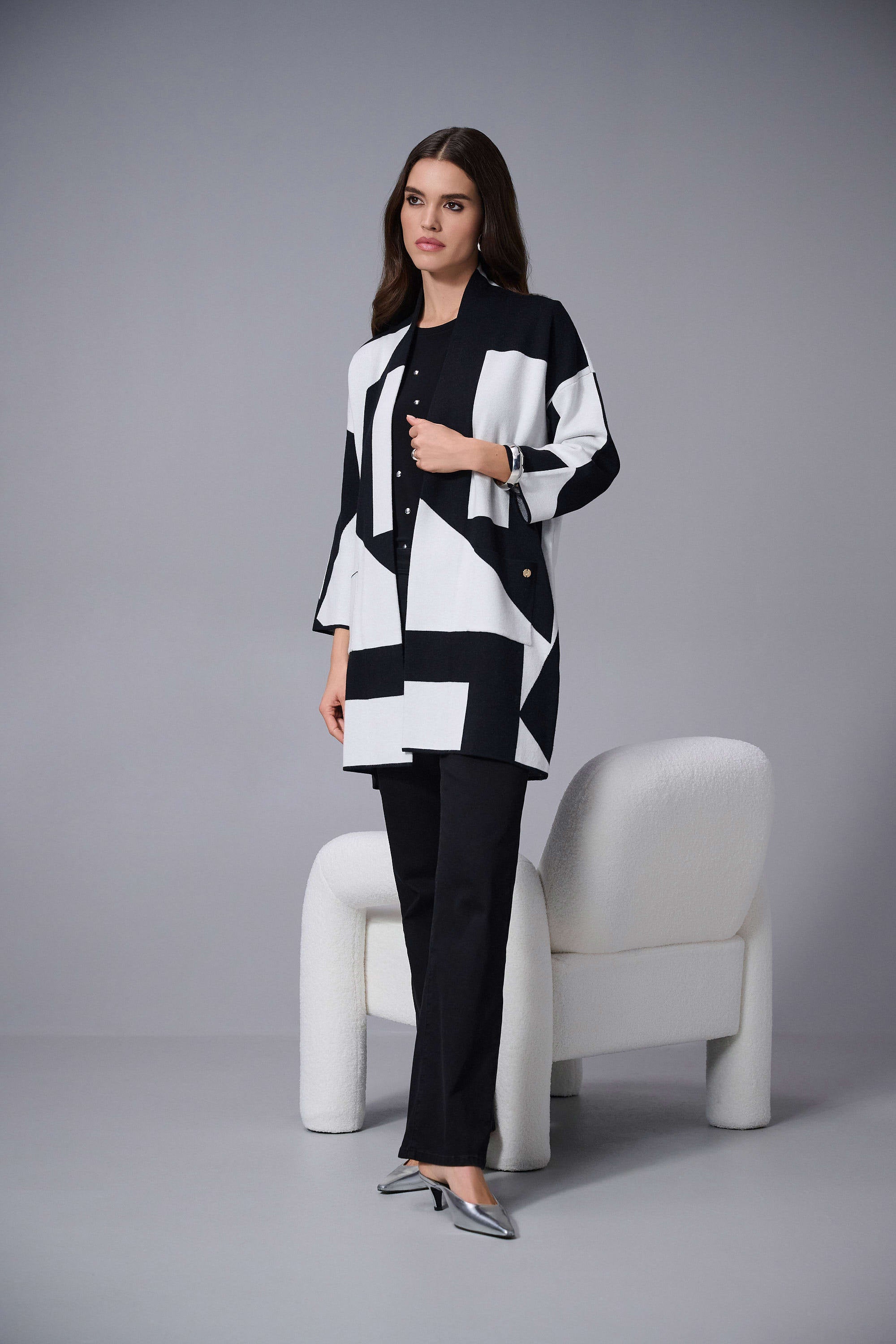 253901 Geometric Jacquard Cardigan Coat