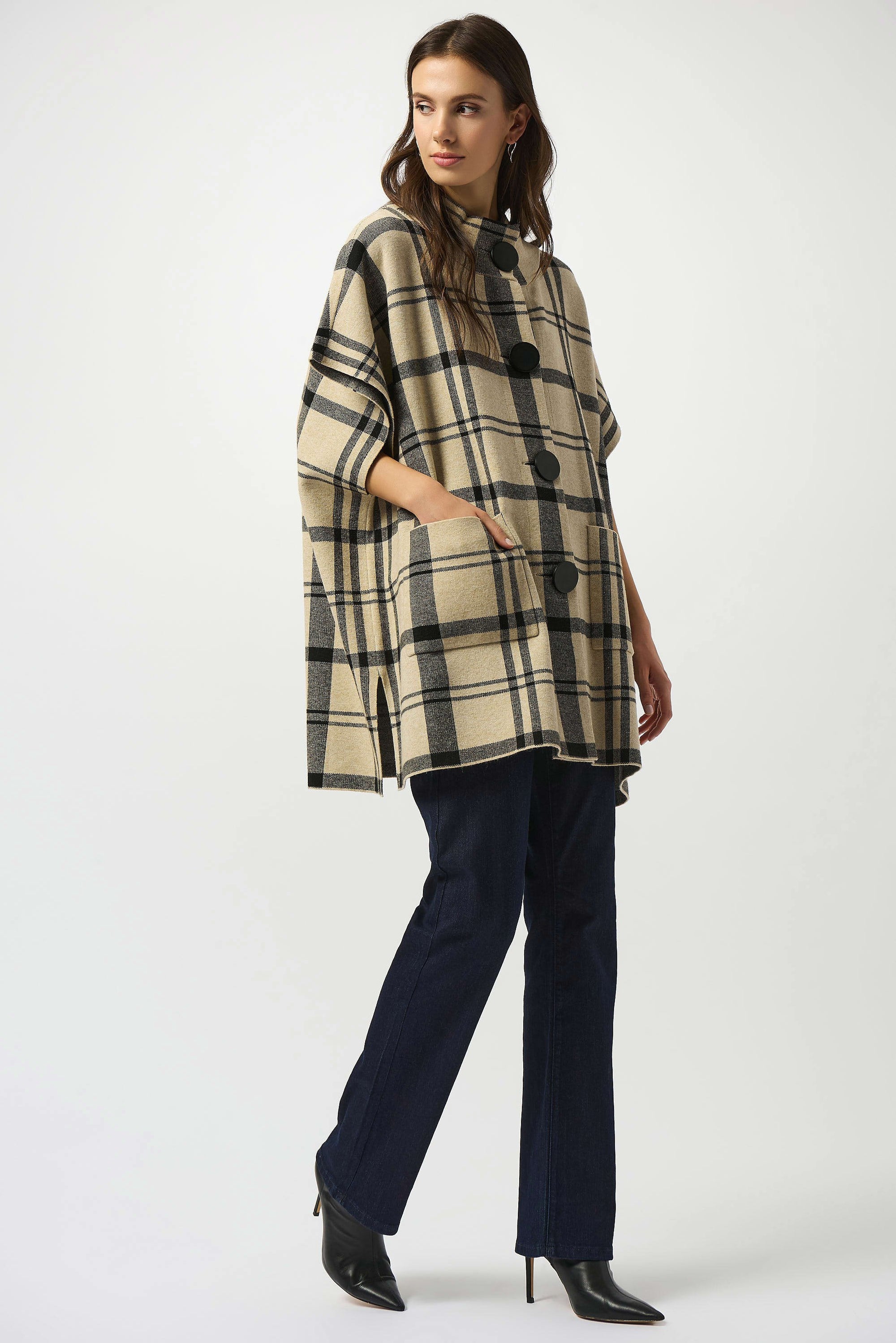 253903   Plaid Jacquard Knit Button Cape