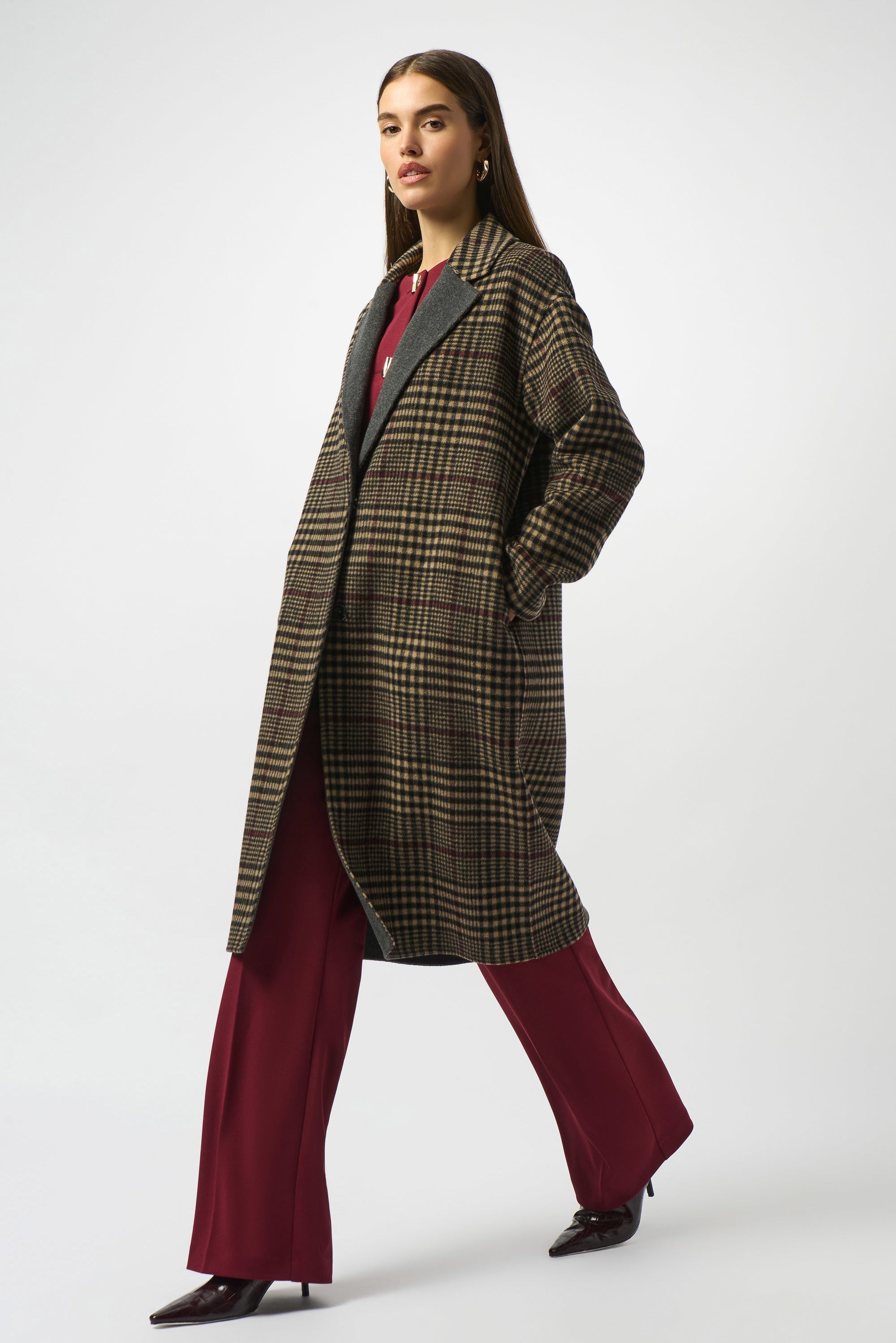 253946   Wool Blend Plaid Double-Faced Coat