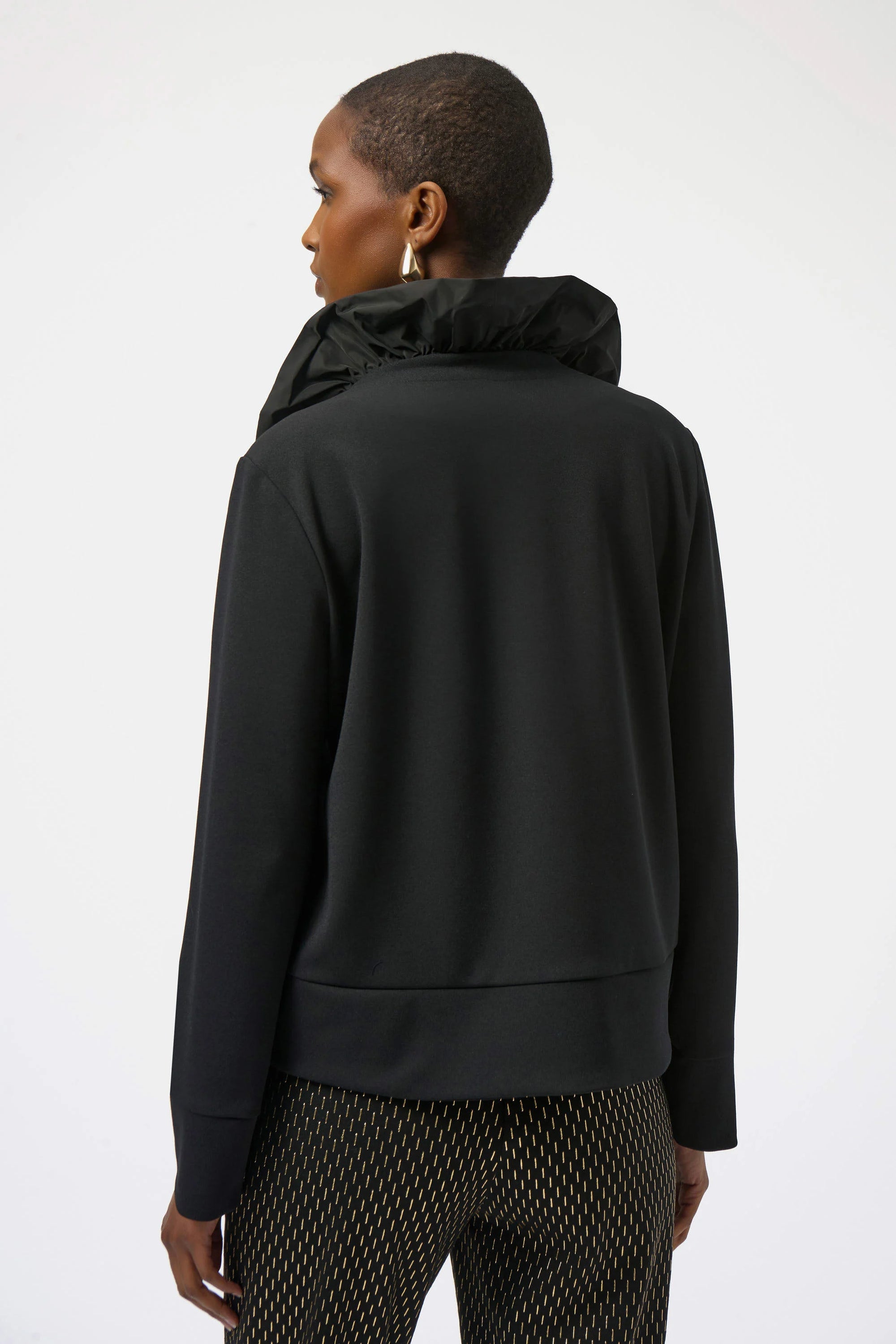 254042 Ponti Crepe and Memory Straight Jacket