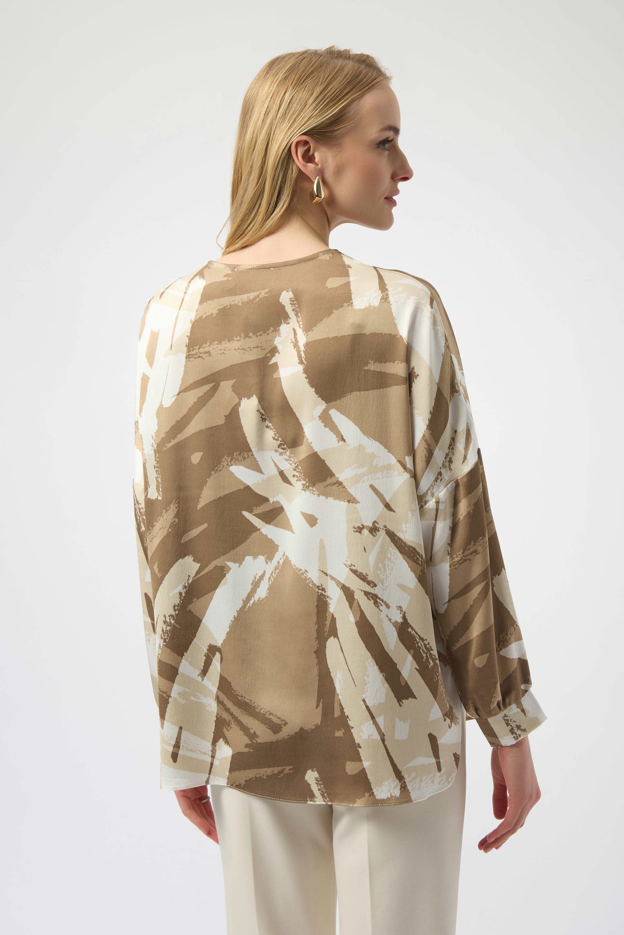 254193 Abstract Print Tunic With Zipper Detail