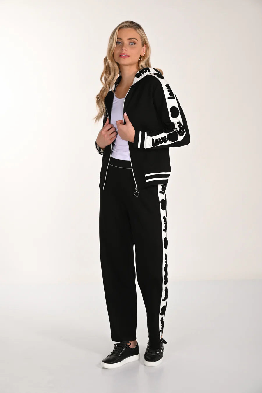 FL266533 Heart Panel Zip Up Leisure Jacket