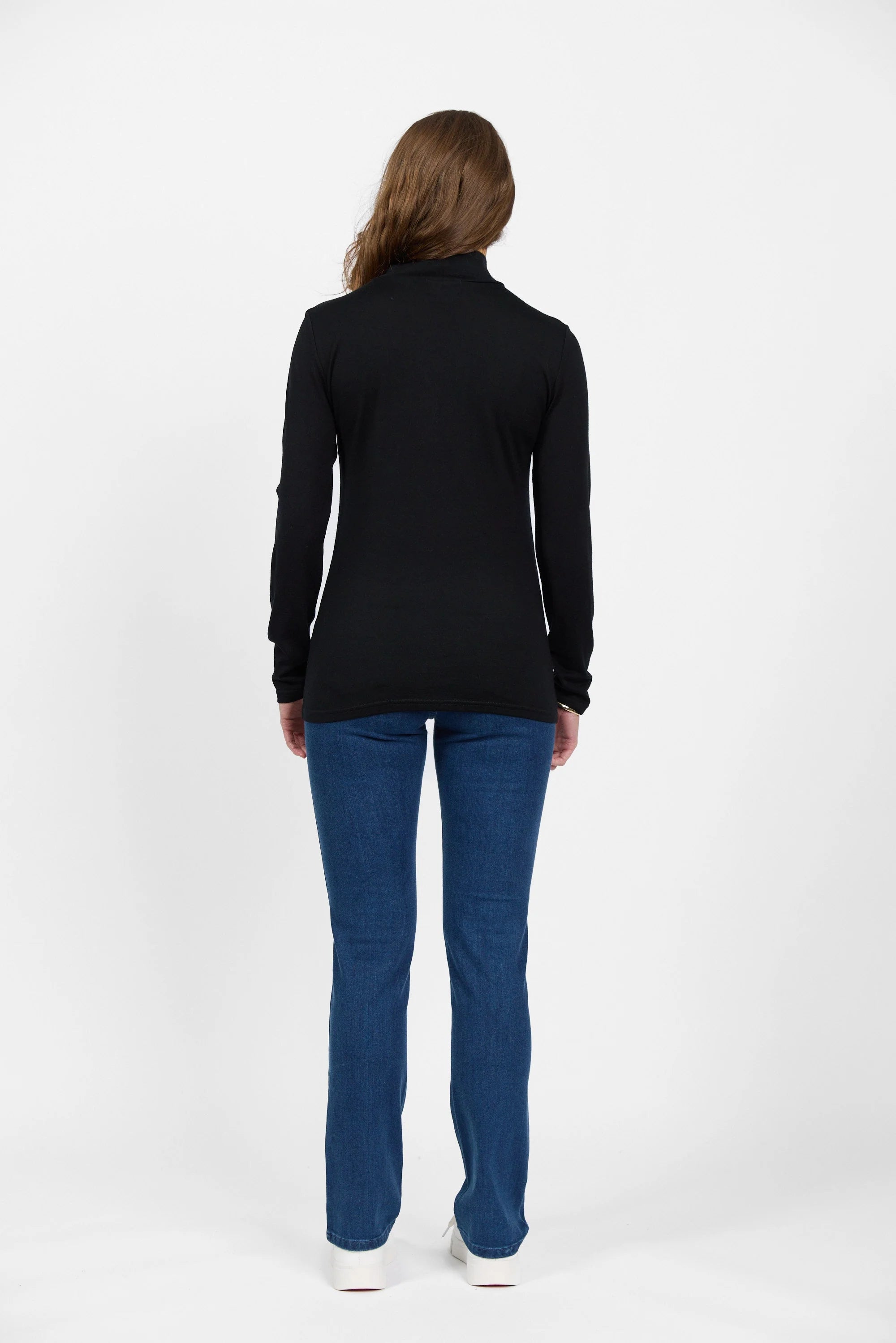 4287 BLACK  - Silky Superfine Easy Fit Merino Polo Neck