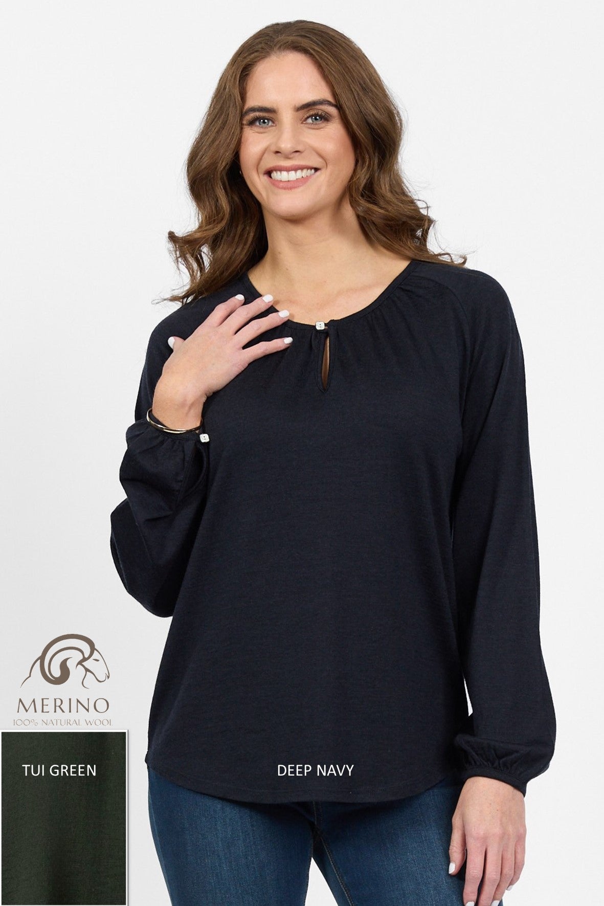 4466 Silky Superfine Merino Relaxed Fit Keyhole Top