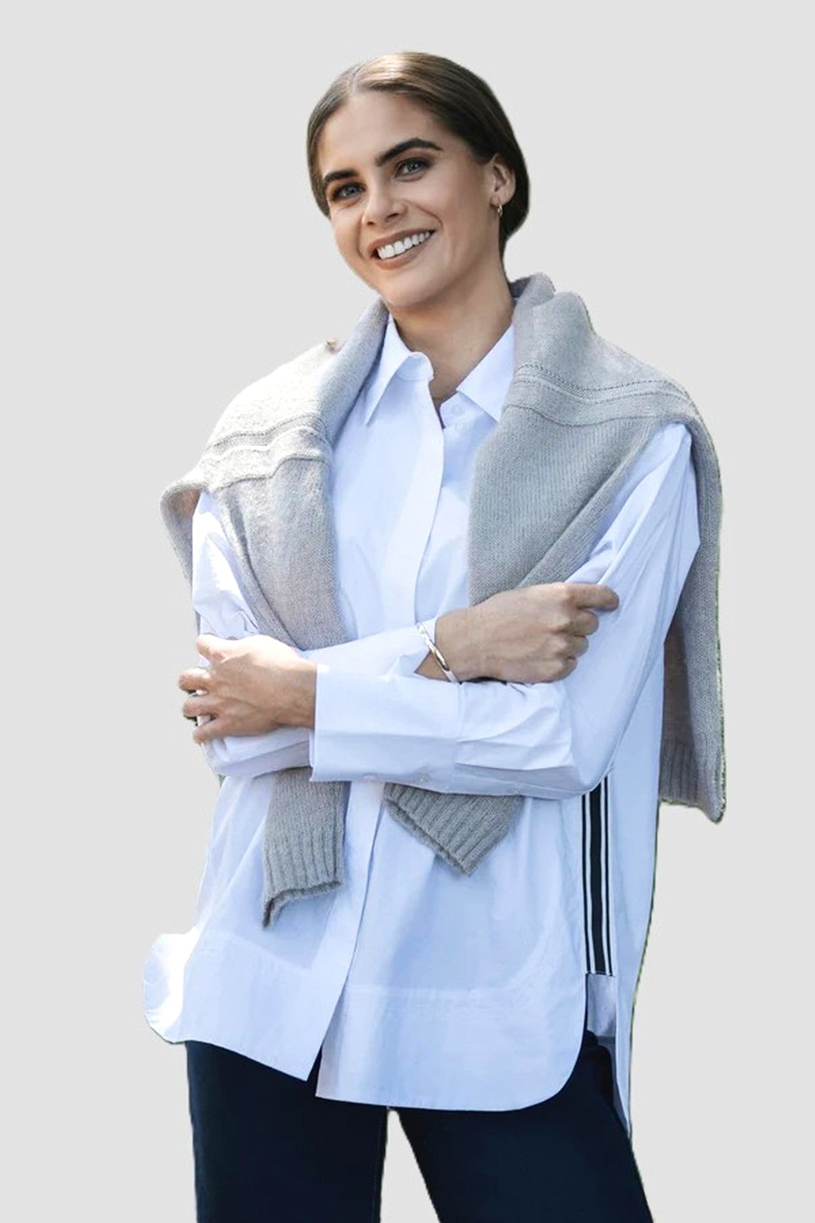 V4501 WHITE Martha Stewart Look Oversized Crisp Cotton Shirt