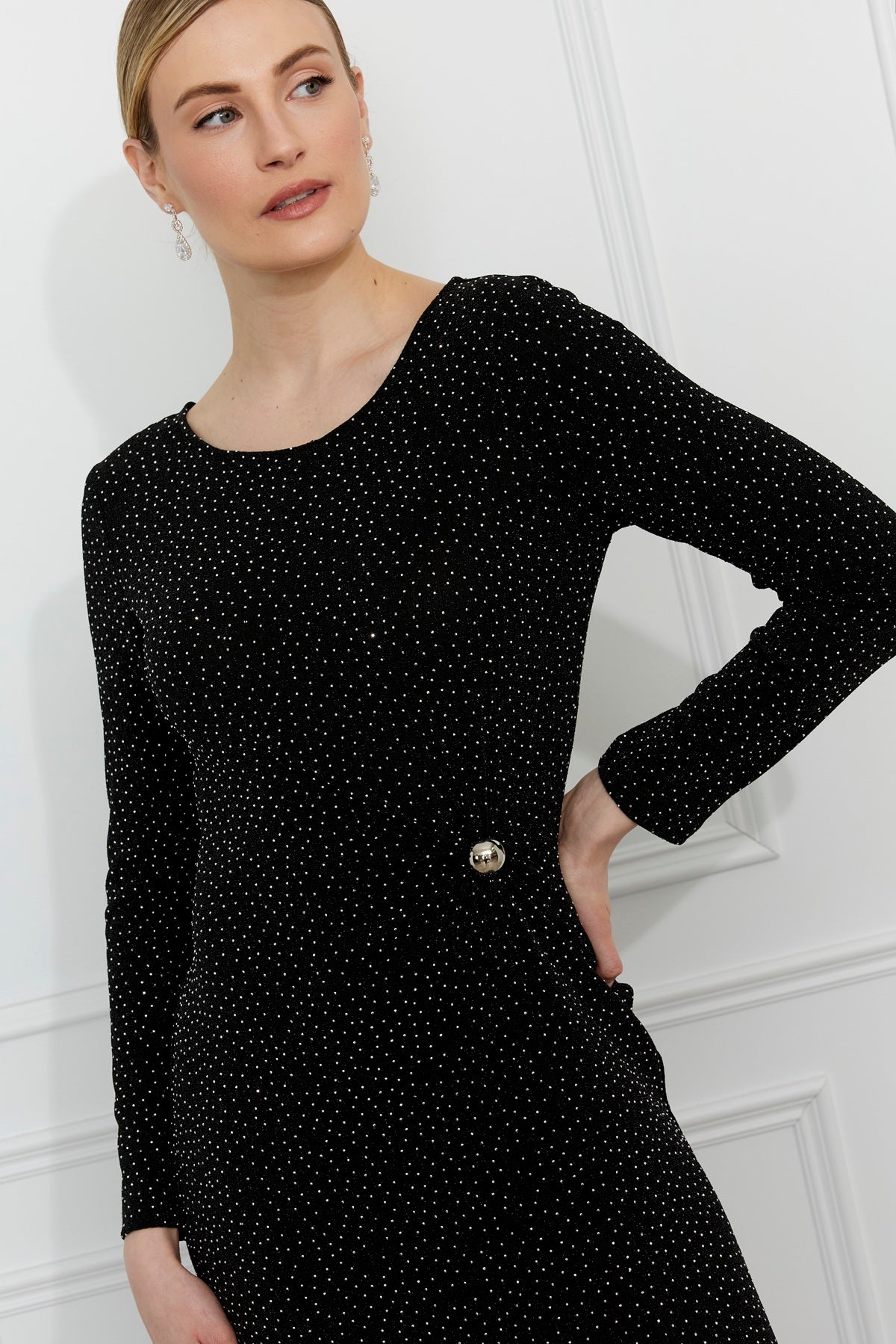 259260 Bodycon Shimmer Maxi Dress With Slit