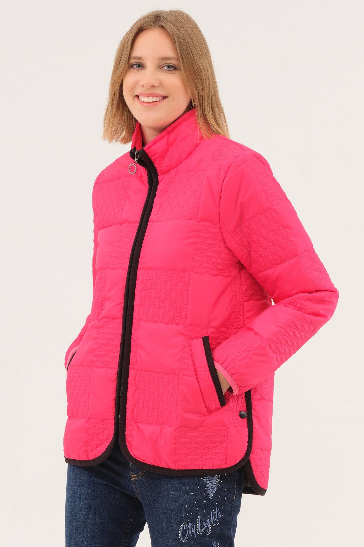 75800 PINK Patterned Quilt Curve Hem Jacket