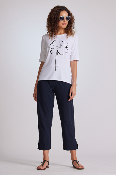 8977 Flower Printed Crew Neck Tee