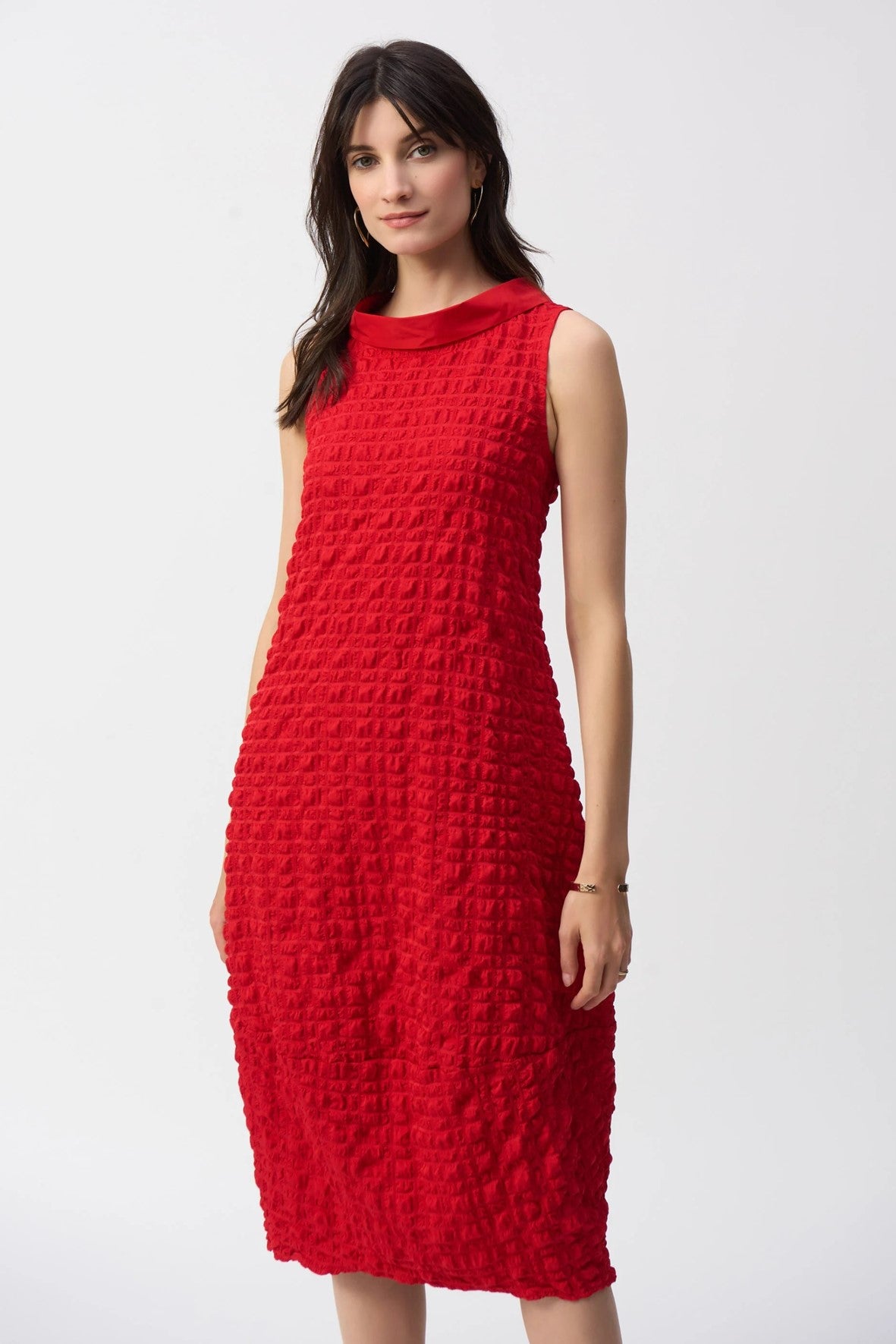 241204S25 Seersucker Mandarin Collar Cocoon Dress