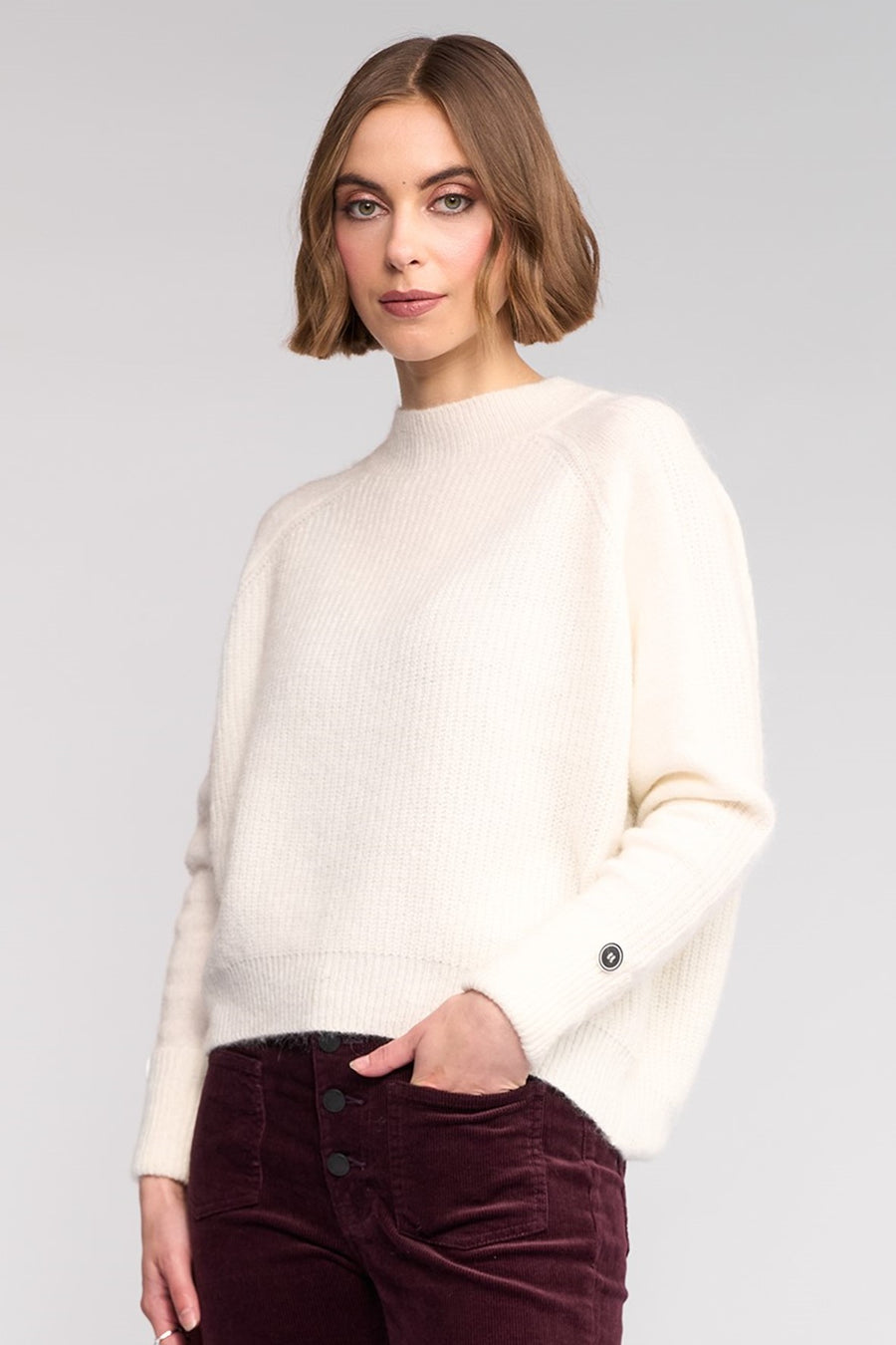 VK2028 Mohair Wool Raglan  Weekend Sweater