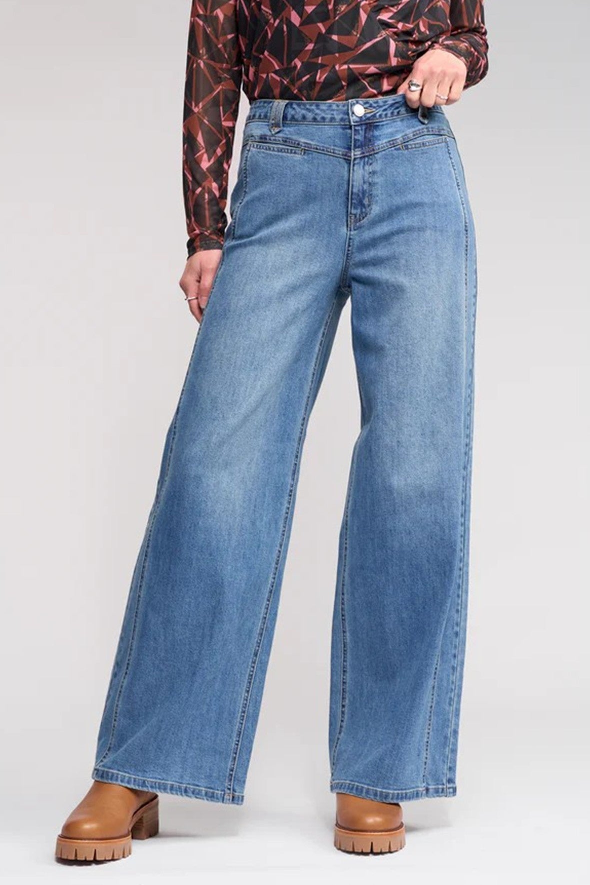 VK7119 Vintage Denim Wide Leg Jean