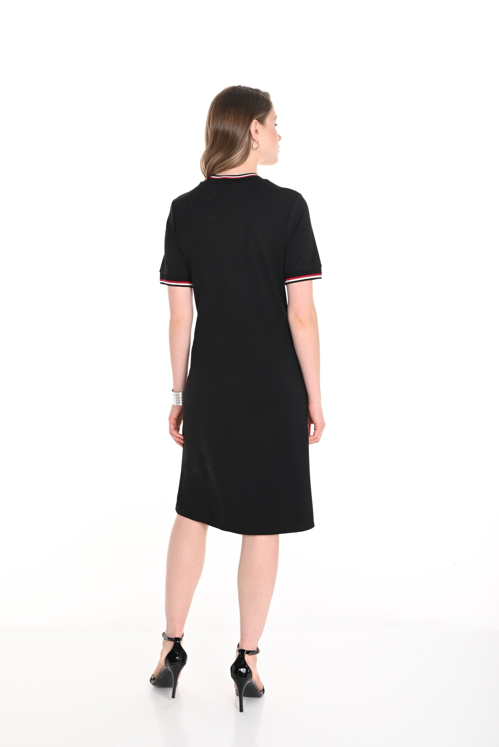 256819U   Faces Crew Neck Ponti T Dress