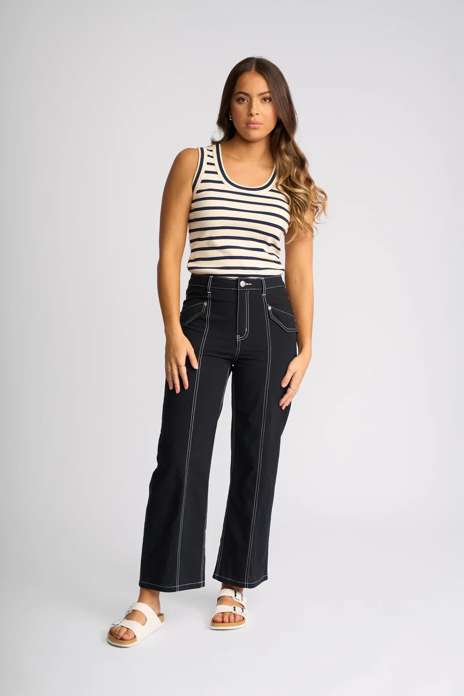KN7108 INK Contrast Stitch Tab Pocket Pant