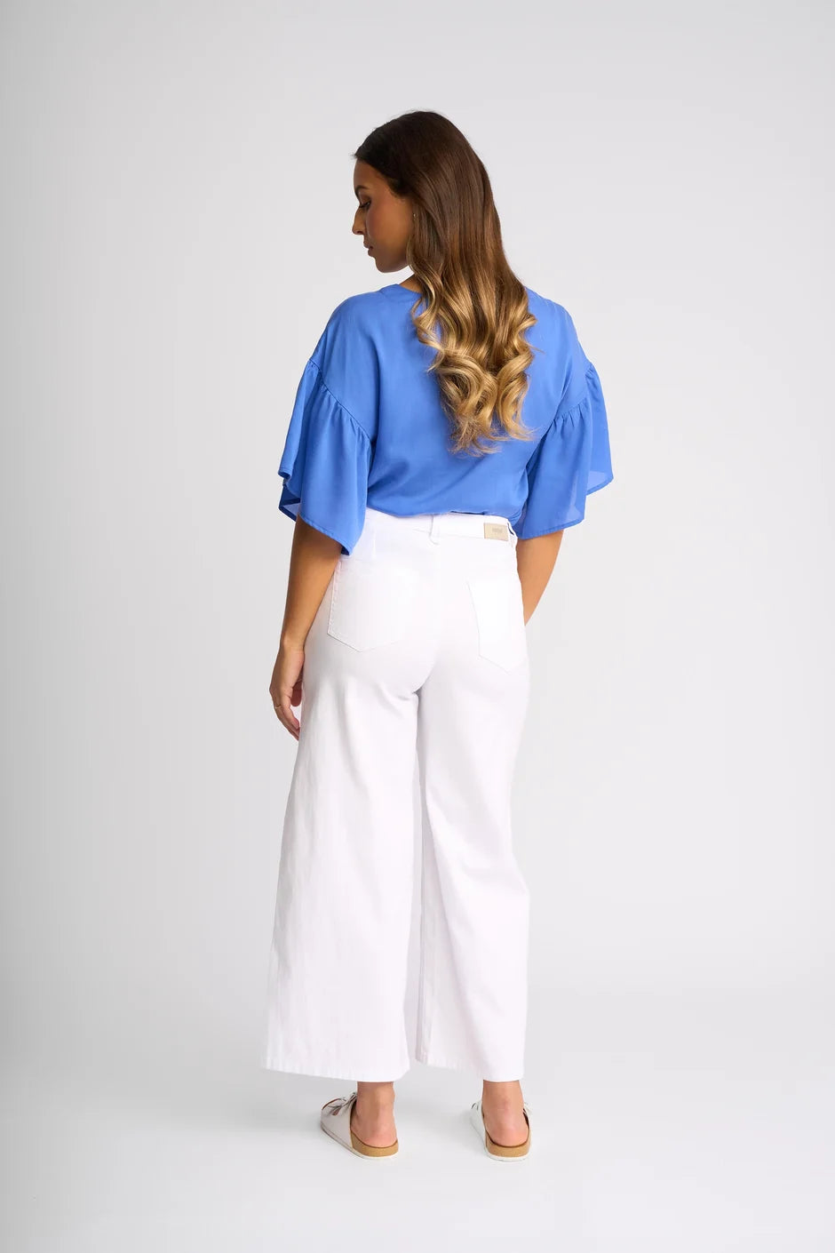 KN7122 WHITE Wide Leg Ankle Jean