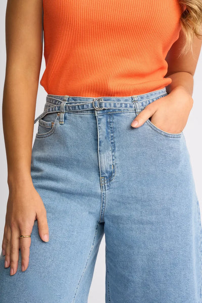KN8018 Washer Denim Wide Leg Bermuda Jean Short
