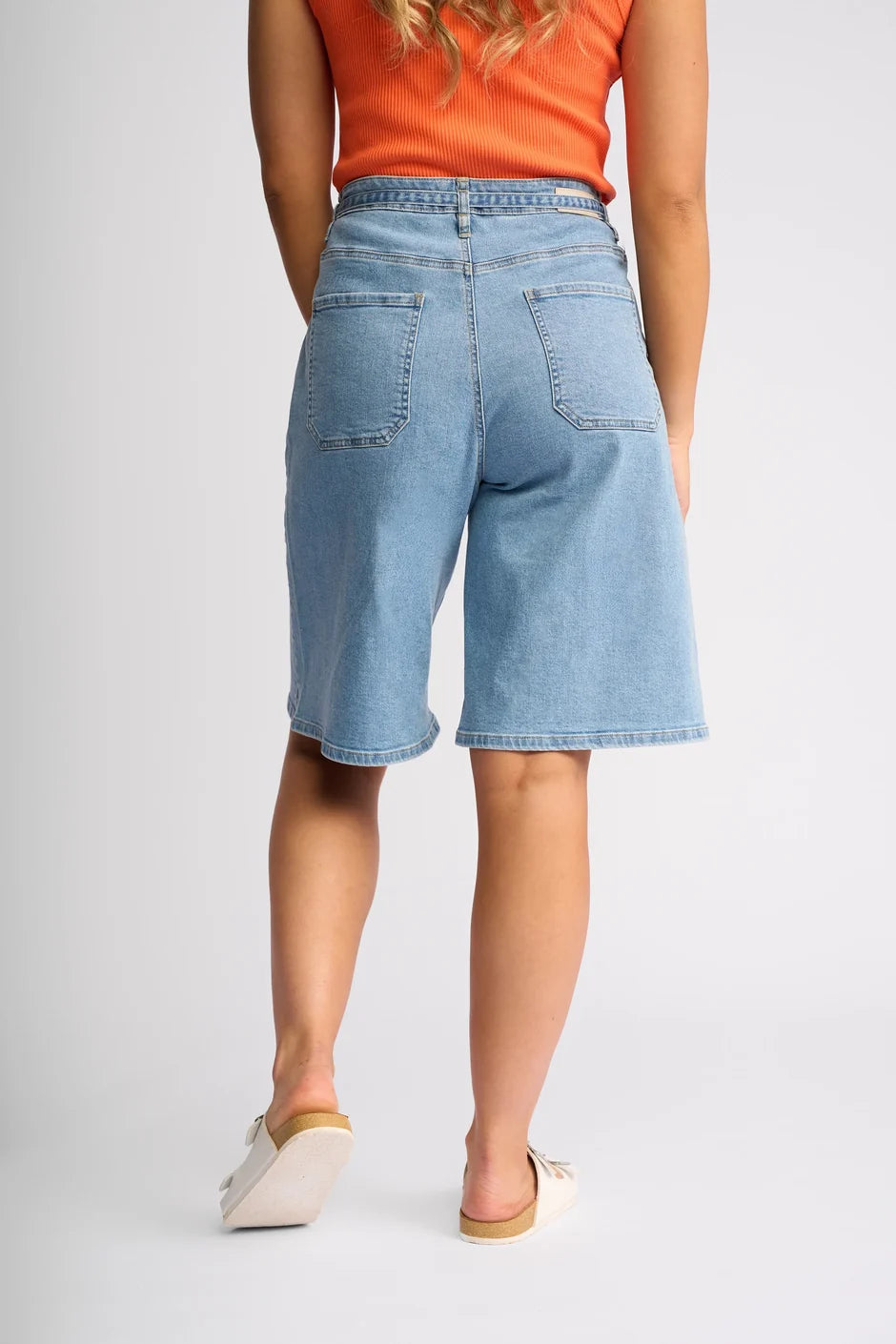 KN8018 Washer Denim Wide Leg Bermuda Jean Short
