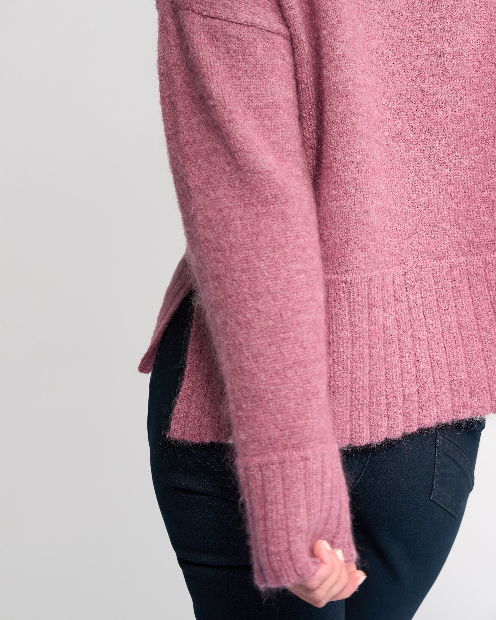 V1089 BERRY Mohair/Wool Relaxed Fit Knit Sweater