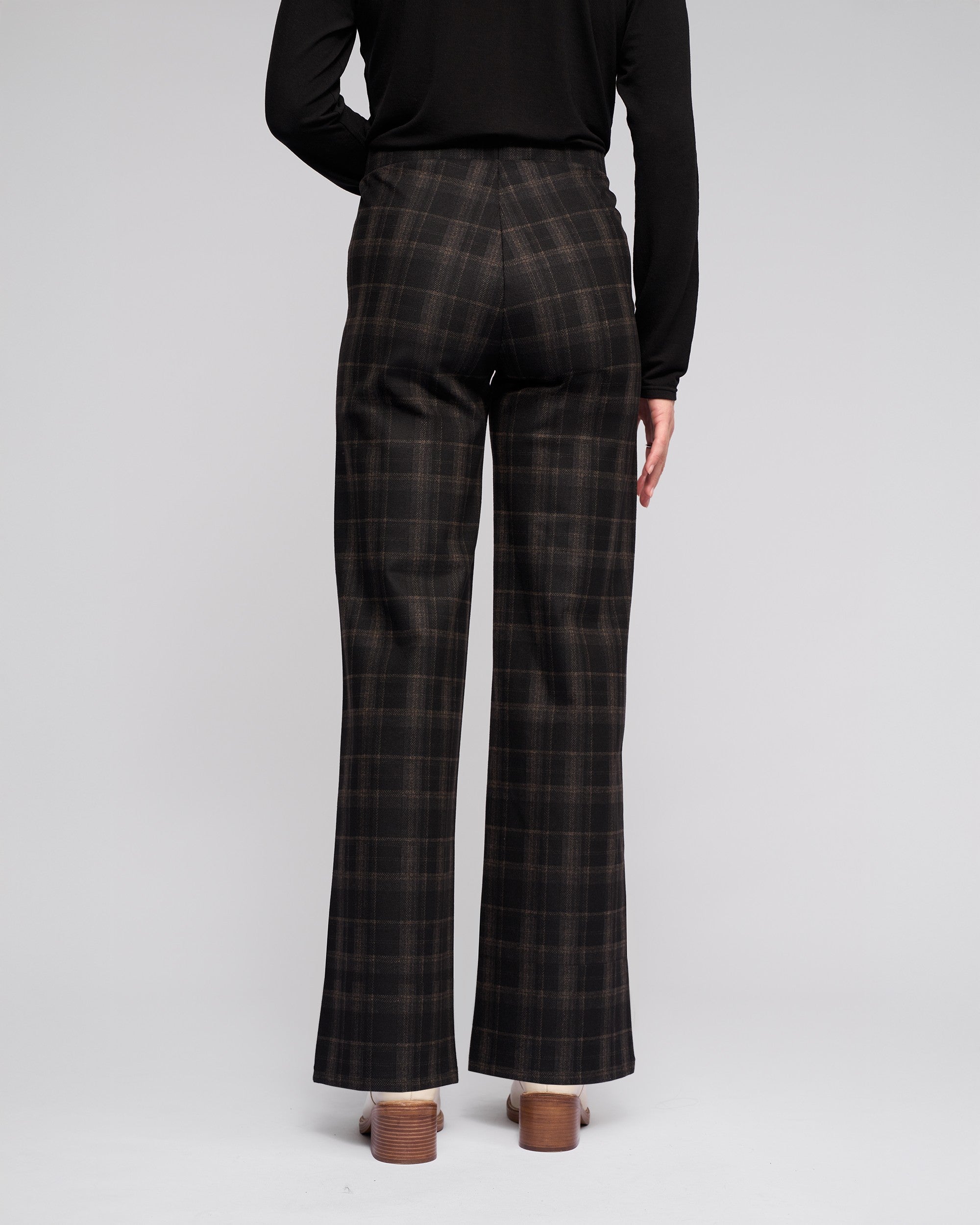 V235 CHECK Wide Leg Style Stretch Pant