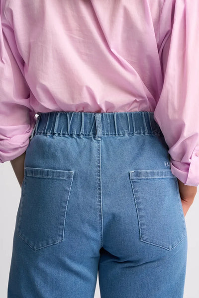 VS5062 Tie Front Washer Finish Wide Leg Soft Jean