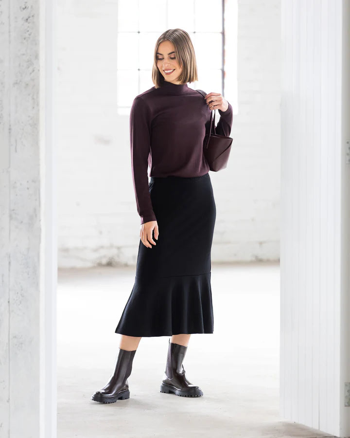 V7052 BLACK MERINO Flute Skirt