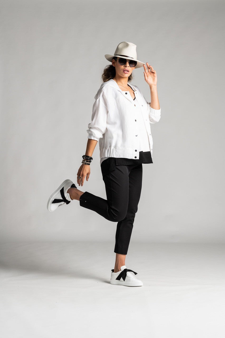 8429 BLACK Bi Stretch 7/8 Jean